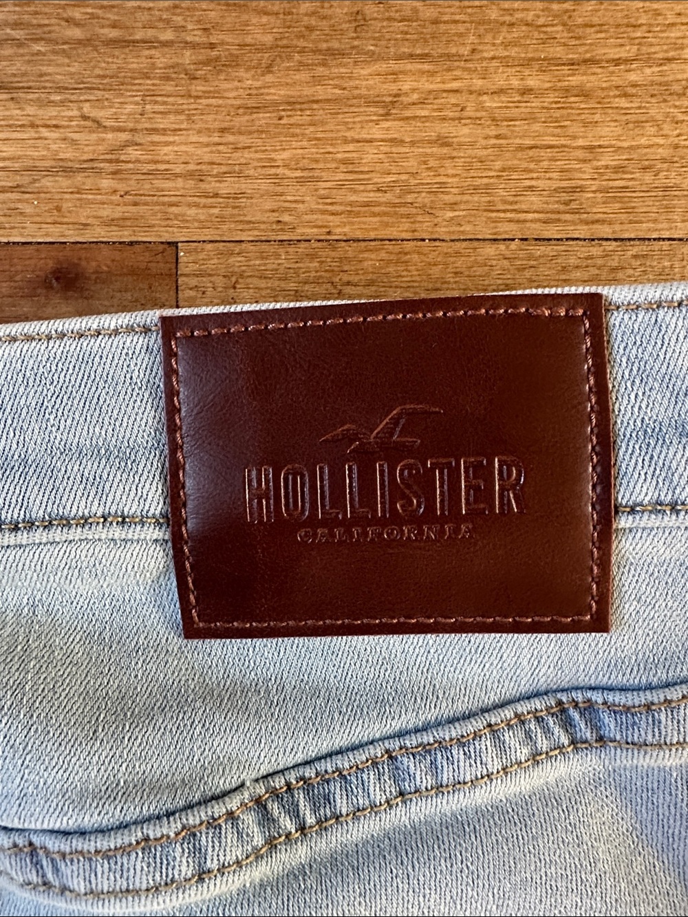 Hollister Light Blue Distressed Boyfriend Jeans - Picture 8 of 10